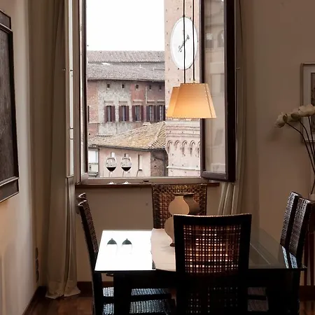 Palazzo Giorgi * Σιένα